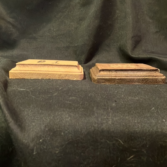 2 Hand-painted Wooden Decor Squares, 3 3/4” x 3 3/4” (inches) - Picture 2 of 6